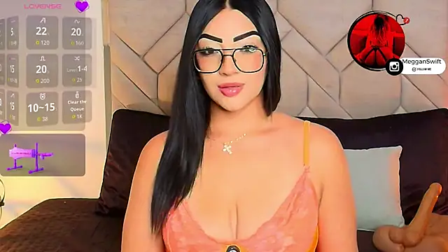 megganswift  online show from 07-24-26, 04:05