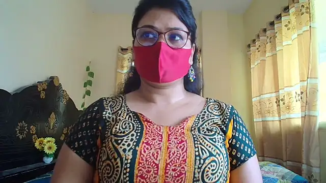 Elena cruz5 online show from 04-14-26, 06:08