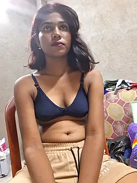 Snapshot of _sexy-queen chatting on 09-19-25, 01:23  sexy-queen online show from 09-19-25, 01:23