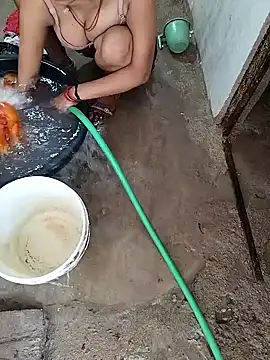 Snapshot of sexy__girls98 chatting on 09-24-25, 04:27 sexy girls98 online show from 09-24-25, 04:27