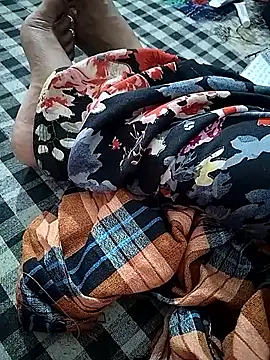 Snapshot of sexy__girls98 chatting on 11-07-25, 10:43 sexy girls98 online show from 11-07-25, 10:43