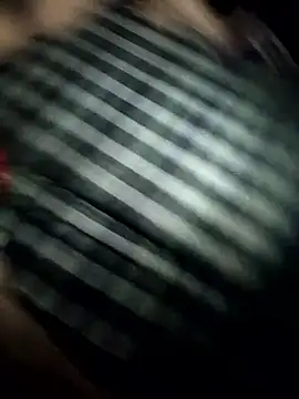 Snapshot of sexy__girls98 chatting on 12-23-25, 05:27 sexy girls98 online show from 12-23-25, 05:27