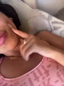 lulizoee online show from 02-18-26, 05:42