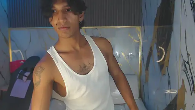 bull cam online show from 10-22-25, 07:46