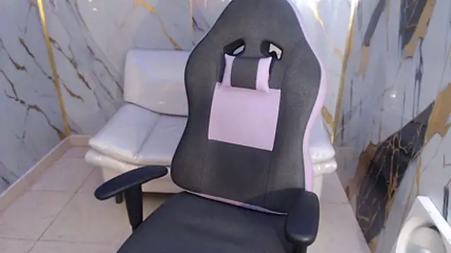 bull cam online show from 11-27-25, 01:24