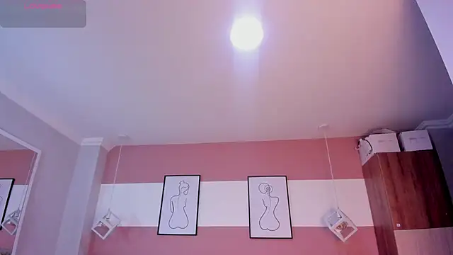 Mia Valentine  online show from 11-26-25, 08:21