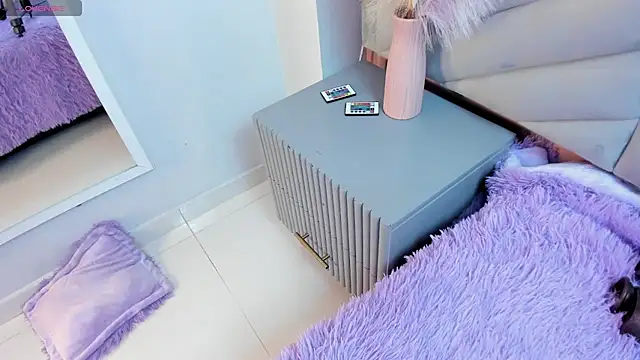 Mia Valentine  online show from 02-11-26, 09:20