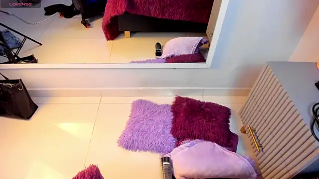 Mia Valentine  online show from 03-06-26, 08:16