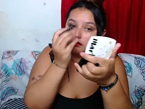 KeilyHall online show from 12-05-25, 03:37