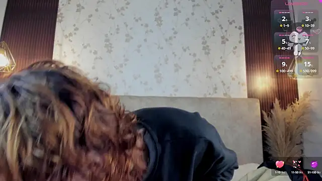 DarcyCullen online show from 09-18-25, 12:07