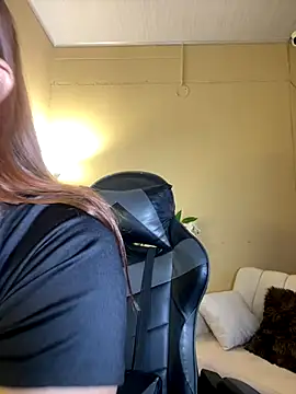 Snapshot of RedVelvet_Dream chatting on 11-30-25, 09:19 RedVelvet Dream online show from 11-30-25, 09:19