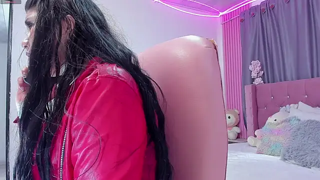 Nayla-Mouna online show from 02-04-26, 07:53