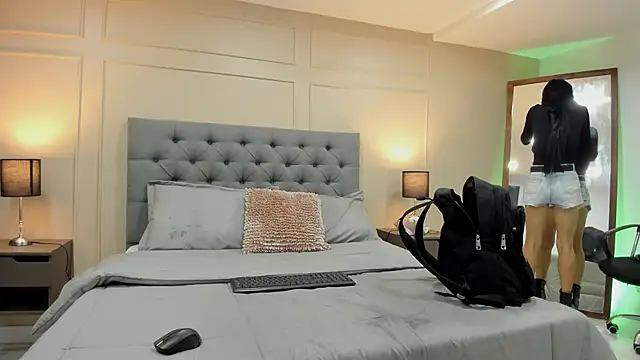 ALICESANDOVAL online show from 09-29-25, 11:26