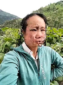 Snapshot of liu-liusexy chatting on 09-28-25, 05:24 liu-liusexy online show from 09-28-25, 05:24