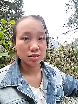 Snapshot of liu-liusexy chatting on 10-17-25, 09:12 liu-liusexy online show from 10-17-25, 09:12