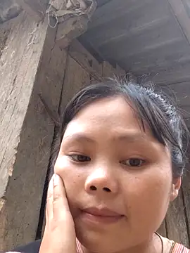 Snapshot of omiu-baby chatting on 05-18-26, 08:53 omiu-baby online show from 05-18-26, 08:53