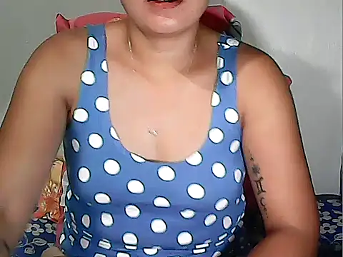 xxkitty27xx online show from 11-21-25, 10:14