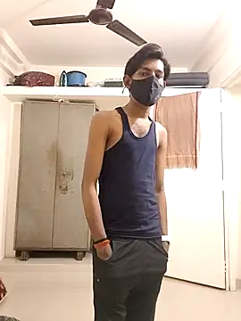 Snapshot of its_your_boy_2001 chatting on 07-21-26, 04:42 its your boy 2001 online show from 07-21-26, 04:42