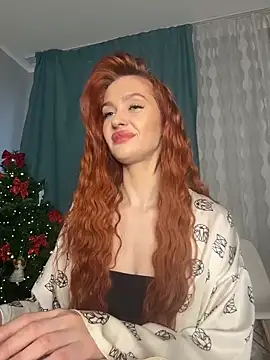 LittleFox    online show from 12-17-25, 07:25