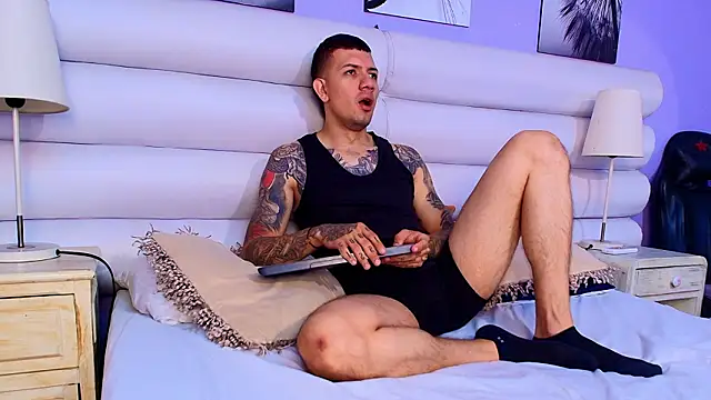 Dante Flamee online show from 03-04-26, 01:39