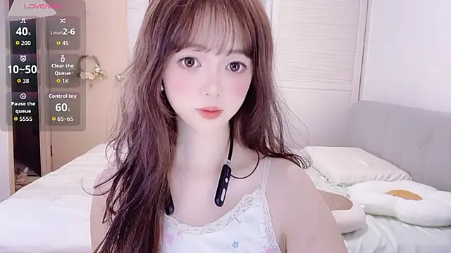 Snapshot of DDDDDoremi chatting on 09-10-25, 01:49 DDDDDoremi online show from 09-10-25, 01:49