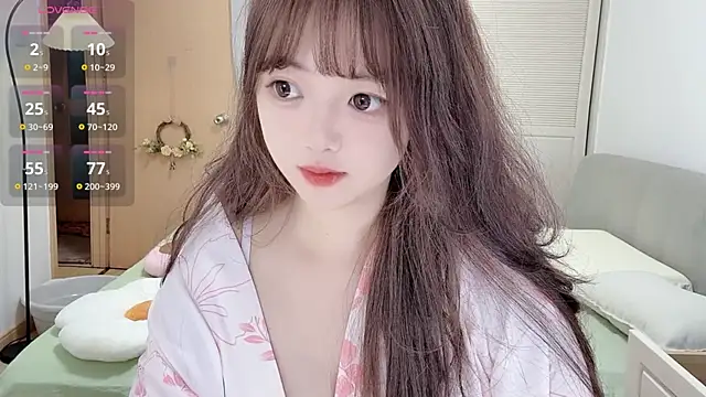 Snapshot of DDDDDoremi chatting on 10-10-25, 02:21 DDDDDoremi online show from 10-10-25, 02:21