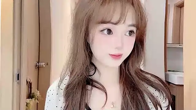 Snapshot of DDDDDoremi chatting on 11-21-25, 02:32 DDDDDoremi online show from 11-21-25, 02:32