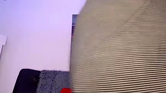 Snapshot of LAHILA_COOPERR chatting on 10-16-25, 12:17 LAHILA COOPERR online show from 10-16-25, 12:17