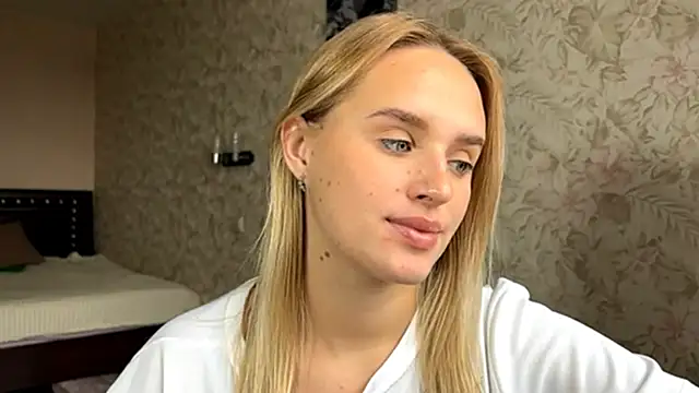 ElisabetLorney online show from 09-27-25, 07:35