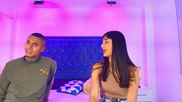 Damian and roxanne online show from 04-21-26, 12:44