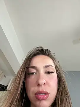 Snapshot of alicewonder_8 chatting on 03-05-26, 11:39 alicewonder 8 online show from 03-05-26, 11:39