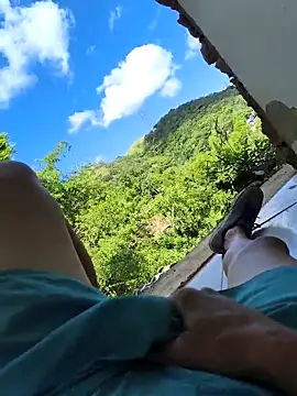 Snapshot of Tijucanodisponivel chatting on 11-26-25, 04:30 Tijucanodisponivel online show from 11-26-25, 04:30