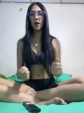 Snapshot of Isabella-2709 chatting on 09-19-25, 06:41 Isabella-2709 online show from 09-19-25, 06:41