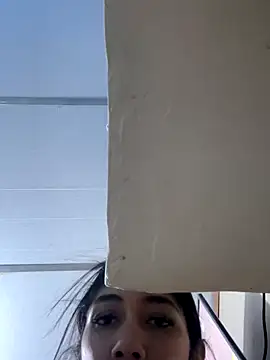 Snapshot of Isabella-2709 chatting on 10-11-25, 02:59 Isabella-2709 online show from 10-11-25, 02:59