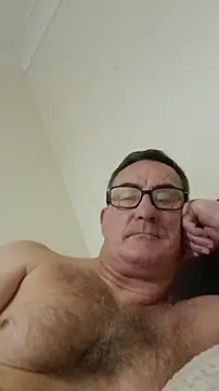 goldenman59 online show from 10-16-25, 08:43