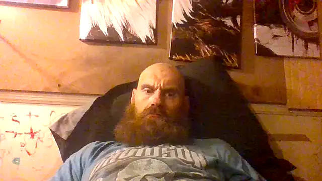 Snapshot of Cowboy815 chatting on 06-08-26, 04:24 Cowboy815 online show from 06-08-26, 04:24