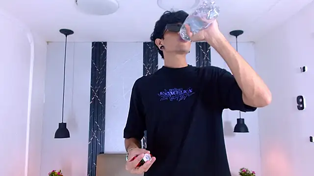 Franvill Trato online show from 11-26-25, 07:26