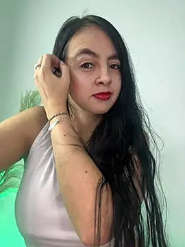 Snapshot of salo-rousee chatting on 02-02-26, 11:58 salo-rousee online show from 02-02-26, 11:58