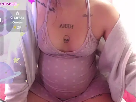 soyValentina online show from 12-16-25, 08:36