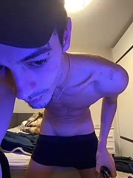 Snapshot of Aaron_nextdor chatting on 10-05-25, 01:15 Aaron nextdor online show from 10-05-25, 01:15