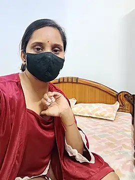 Snapshot of Miss_Riya20 chatting on 05-08-26, 04:45 Miss Riya20 online show from 05-08-26, 04:45