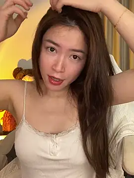 Snapshot of MoLi0066 chatting on 03-05-26, 07:26 MoLi0066 online show from 03-05-26, 07:26