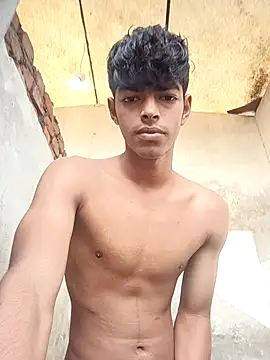 Snapshot of monster_33 chatting on 10-26-25, 03:12 monster 33 online show from 10-26-25, 03:12