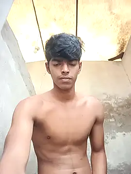 Snapshot of monster_33 chatting on 11-04-25, 11:09 monster 33 online show from 11-04-25, 11:09