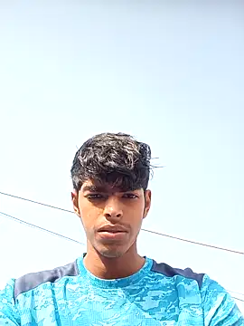 Snapshot of monster_33 chatting on 11-13-25, 08:35 monster 33 online show from 11-13-25, 08:35