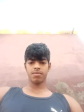 Snapshot of monster_33 chatting on 11-15-25, 06:55 monster 33 online show from 11-15-25, 06:55