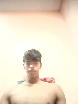 Snapshot of monster_33 chatting on 11-17-25, 08:09 monster 33 online show from 11-17-25, 08:09