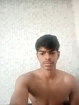 Snapshot of monster_33 chatting on 01-06-26, 08:40 monster 33 online show from 01-06-26, 08:40