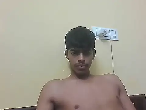 monster 33 online show from 05-06-26, 02:44