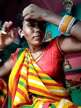 Pooja750 online show from 09-29-25, 05:45